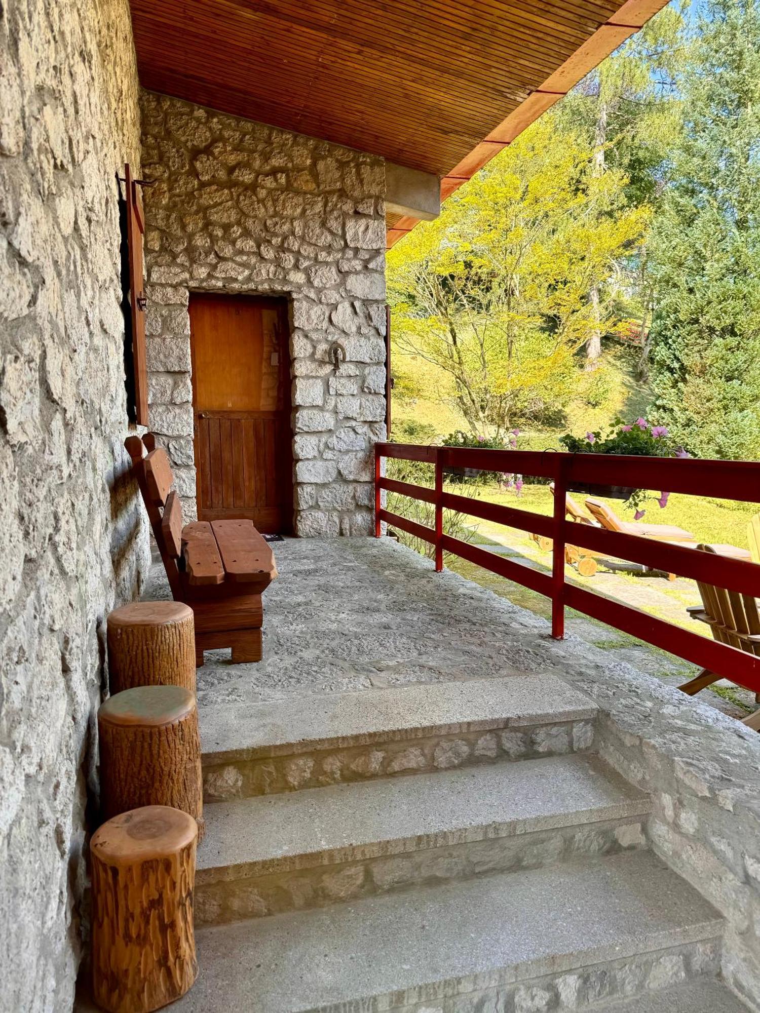 Villa Drago Chalet Oltre il Colle Eksteriør bilde